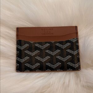 Tan and Black Card Holder